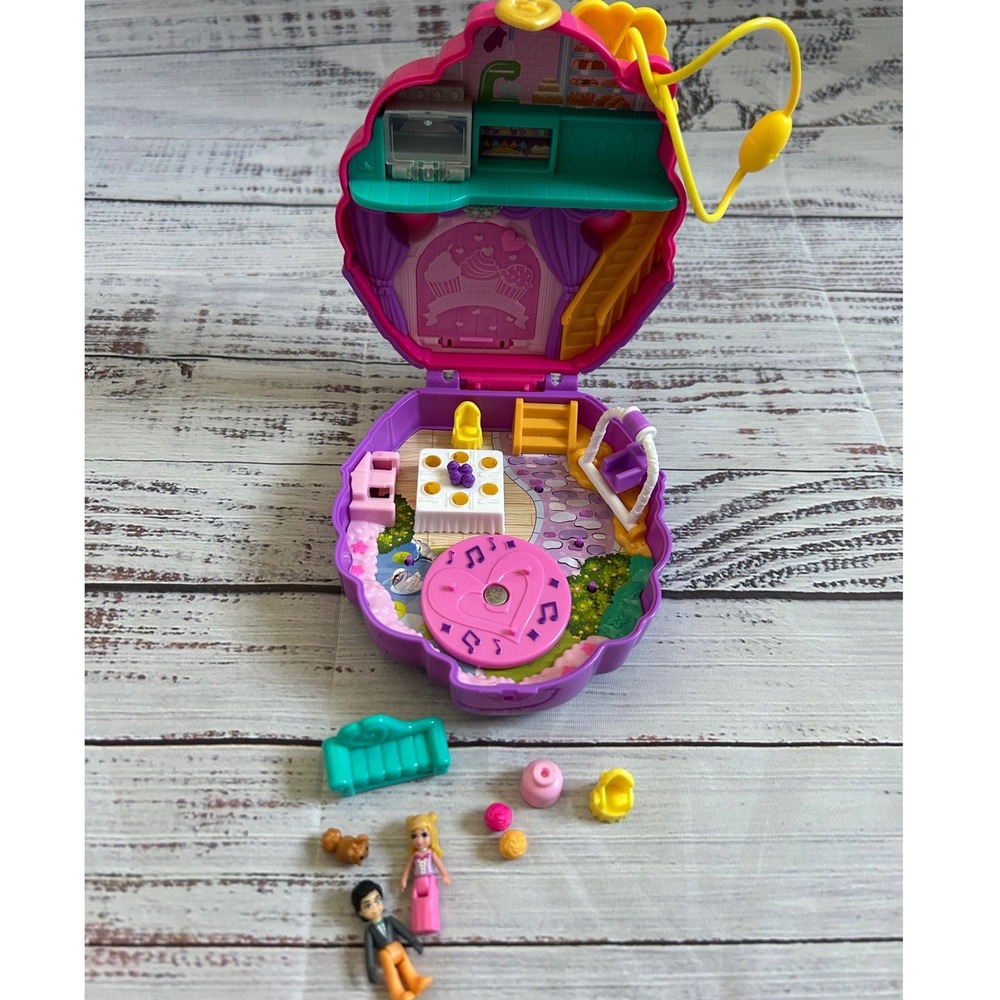 Polly Pocket Something Sweet Cupcake Compact Playset House Accessories Pink 2022